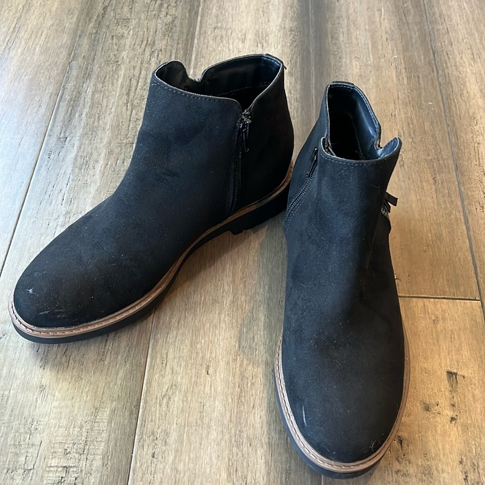 Esprit Black suede booties - Picture 1 of 8